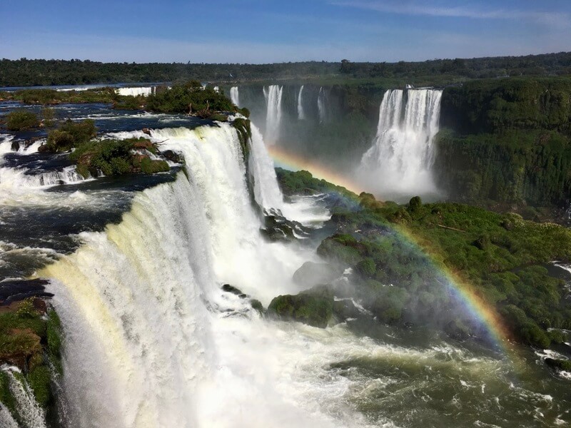 【イグアスの滝】ブラジル側の魅力は滝の全景！流れ落ちる”大いなる水”と虹のコラボレーション_#21